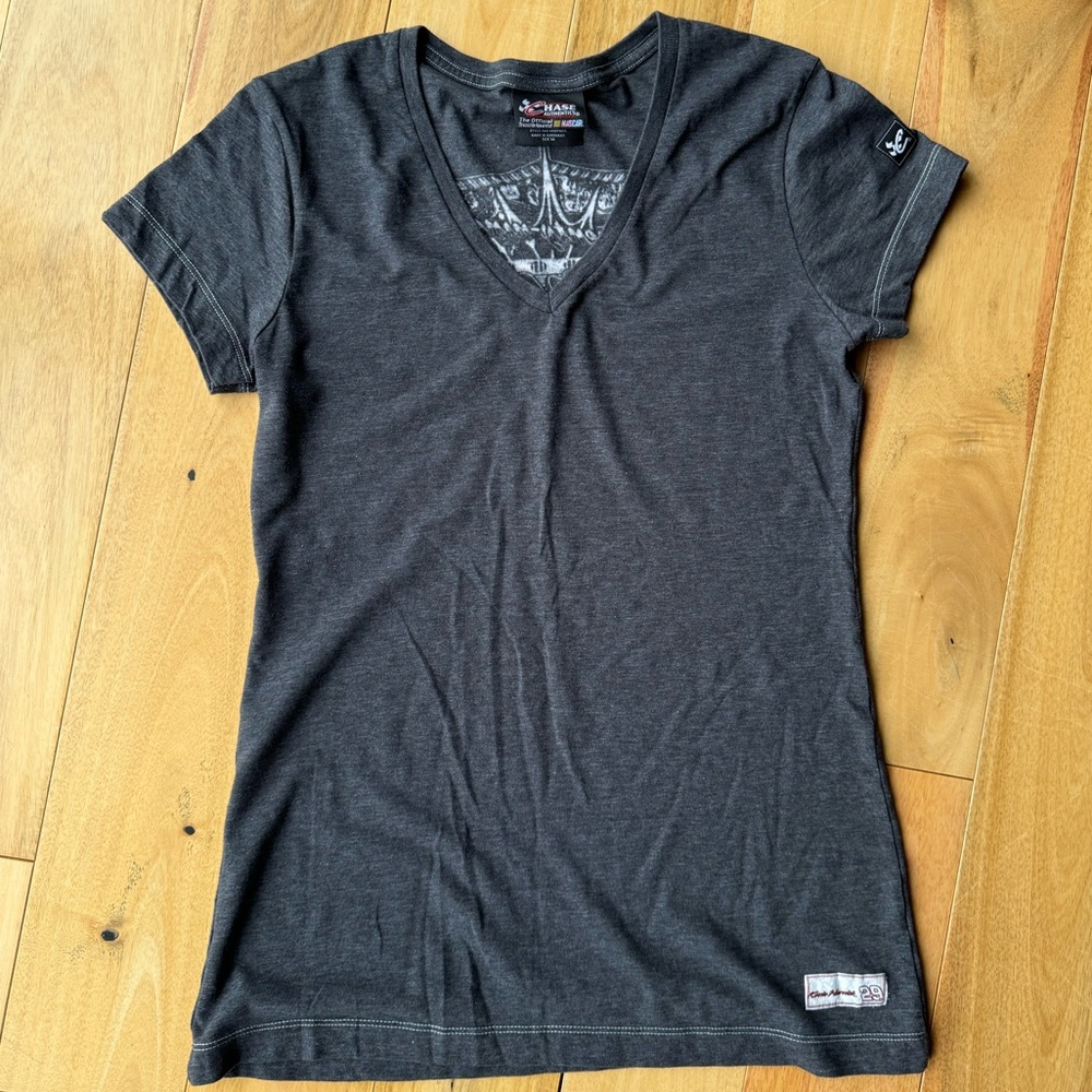 Harvick NASCAR tee shirt #29 woman’s size M Medium‎